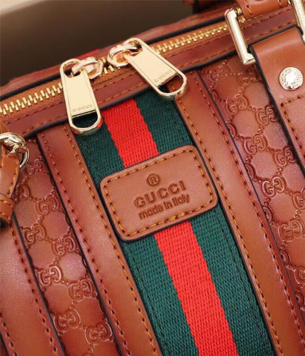 グッチバッグ側面デザイン